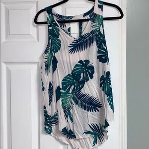 Old Navy Leaf Print Tank Top